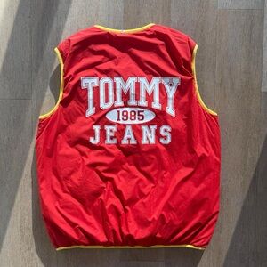 Tommy Hilfiger Red Puffer Vest